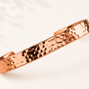 Koper armband gehamerd, zonder magneten